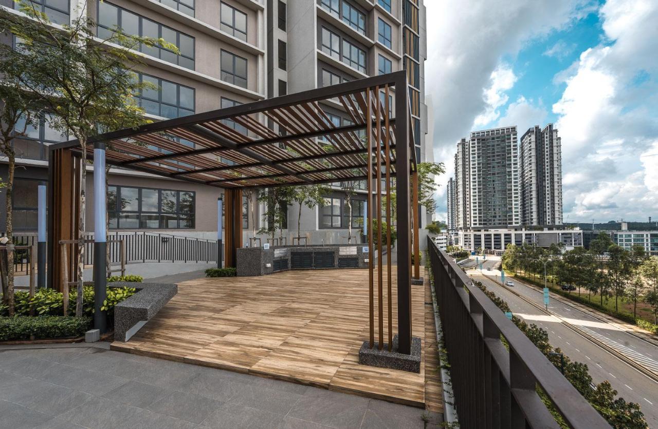 Mucihome Clio 3R2B, Putrajaya Condo Near To Ioi City Mall, Alamanda, Hospital Serdang, Wetland Studio Kru Dll- Non Smoking Home For Malaysian Only Экстерьер фото